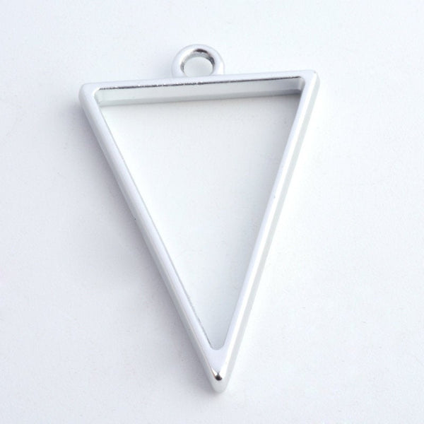 5 Pieces - Open Back Alloy Bezel Pendant - Platinum Color - Triangle Shape - For Resin Jewelry - Wholesale Jewelry Supplies - Luna & Grace